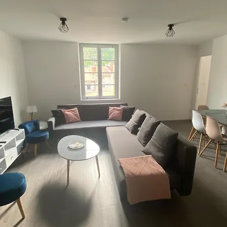 Apartamento 2 Pieces Parking, Plein Centre Au Calme Climatise Foix